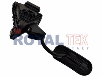 PEDAL ELECTRONICO ROYALTEK TOYOTA HILUX SW4 2013 3.0 --- OEM 781200K020